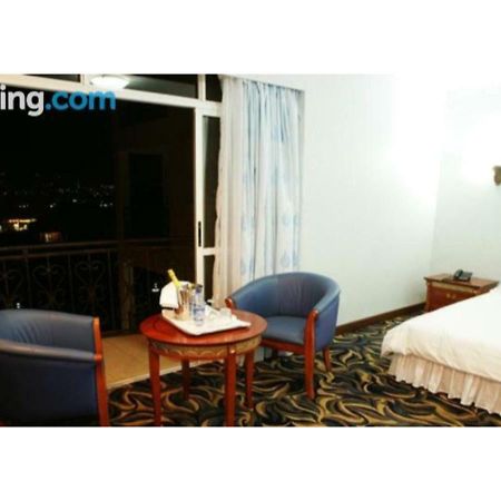 City Royal Resort Hotel Kyambogo  Exterior foto